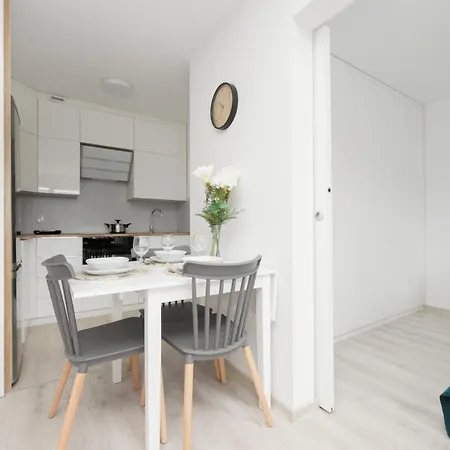 Elegant In The Centre Of By Renters Gdynia