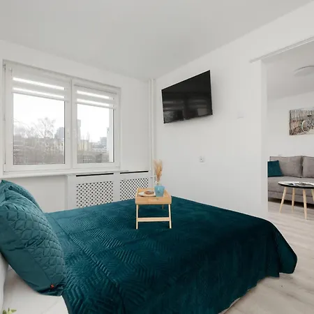 Elegant In The Centre Of By Renters *