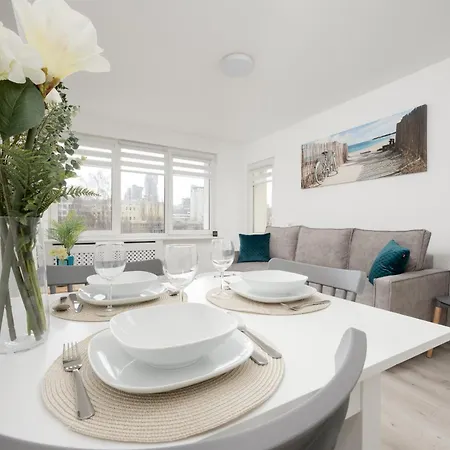 Daire Elegant In The Centre Of By Renters